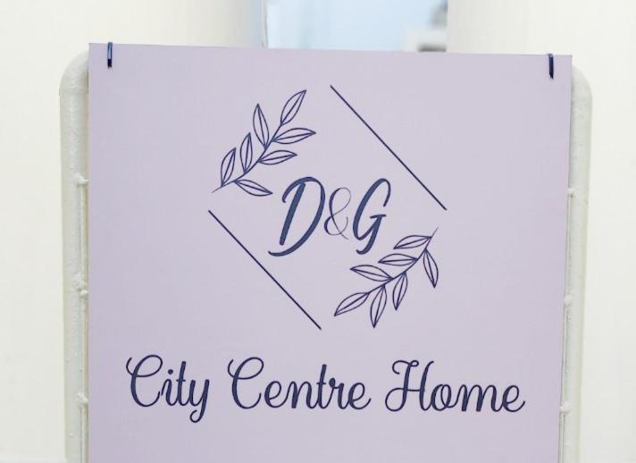 D&G City Centre Home Heraklion  Bagian luar foto