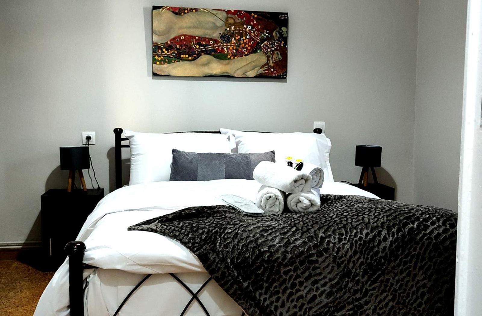 D&G City Centre Home Heraklion  Bagian luar foto