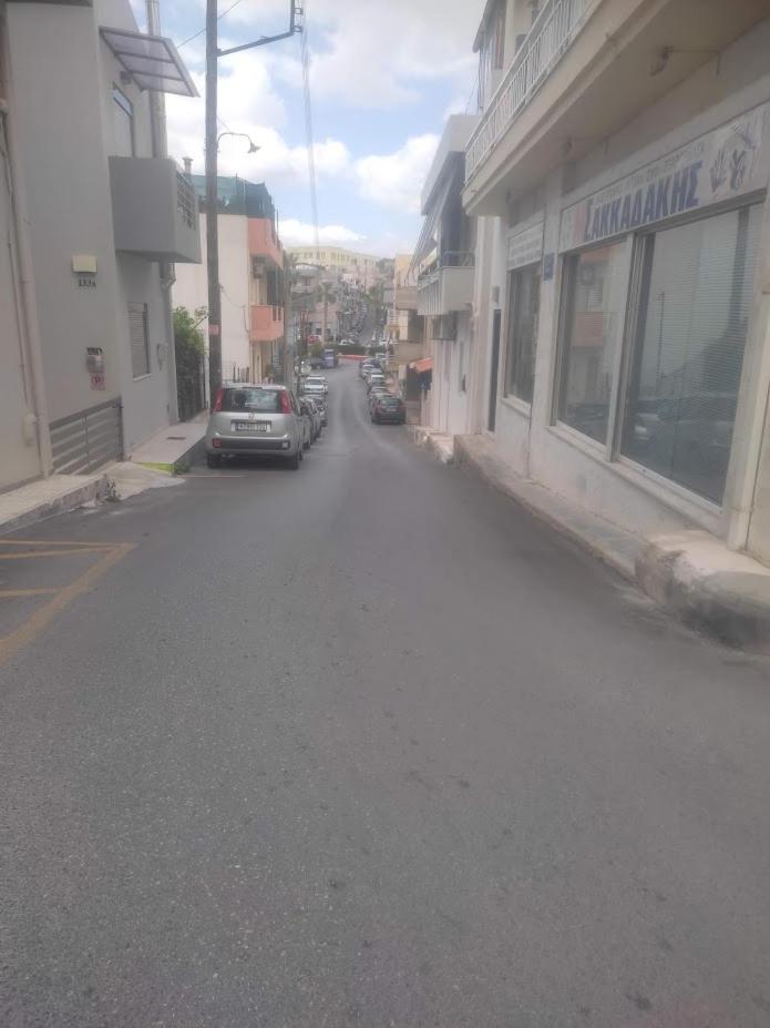 D&G City Centre Home Heraklion  Bagian luar foto