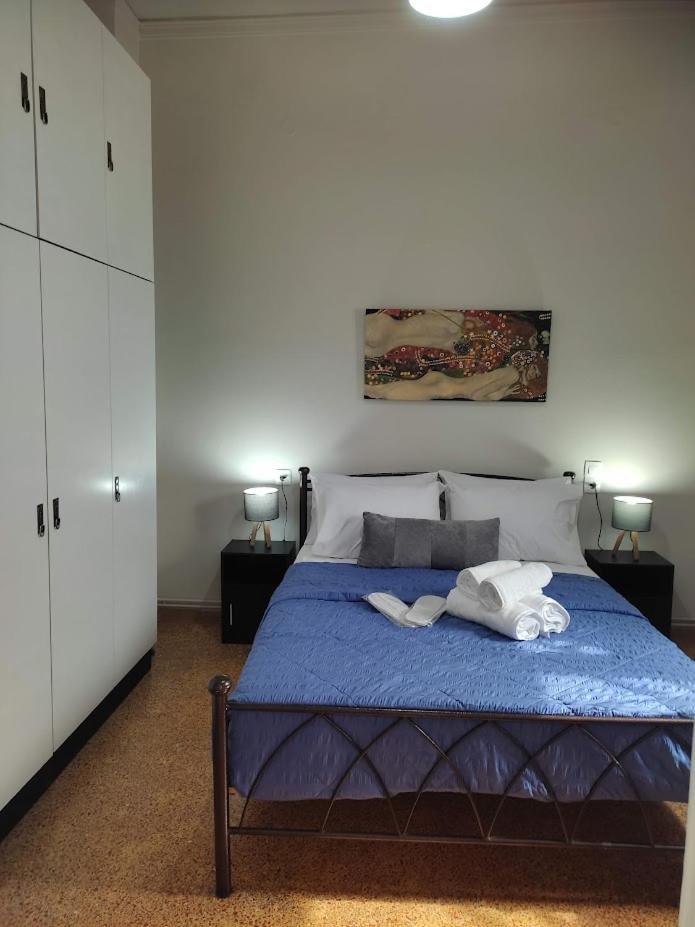 D&G City Centre Home Heraklion  Bagian luar foto