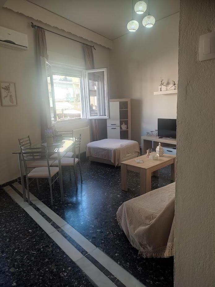 D&G City Centre Home Heraklion  Bagian luar foto